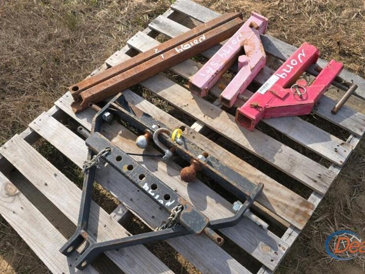 3ph-and-draw-bar-and-bucket-mount-spear-or-forks-image-2