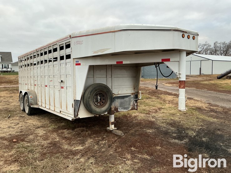 1999-titan-20-image-3