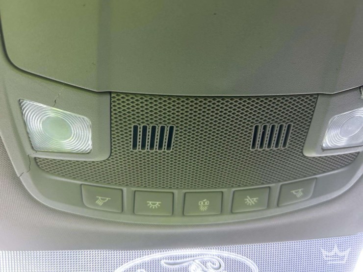 2019-ford-f550-image-39