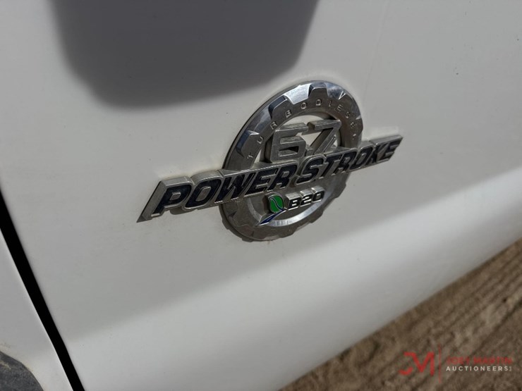 2016-ford-f550-xl-image-8