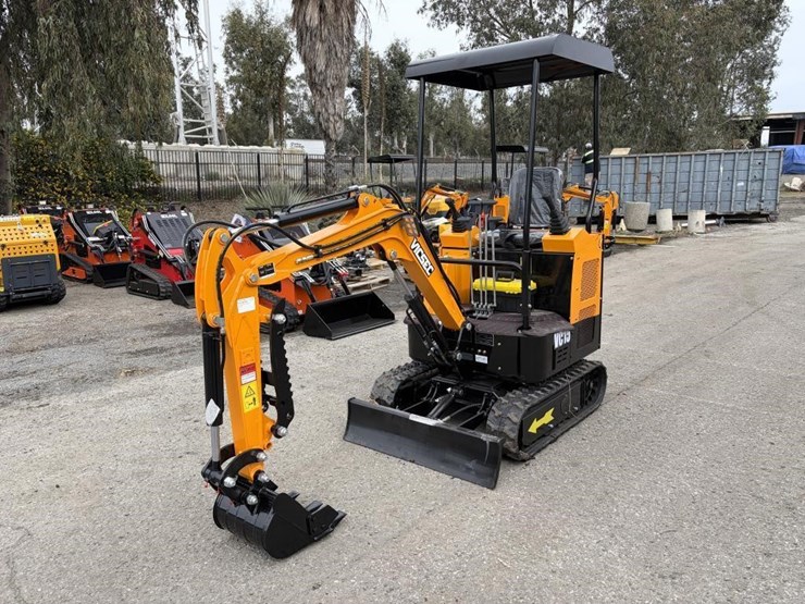 2025-vicsec-vc15-excavator-image-1