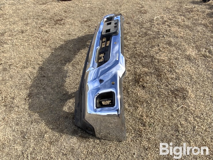 2025-chevrolet-2500-image-8