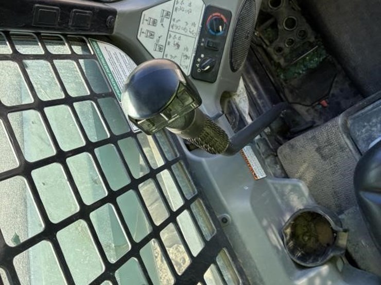 2018-bobcat-s650-image-13