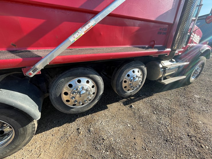 #312-•-2003-freightliner-dump-truck-(has-wi-title)-(denmark,-wi)-image-23