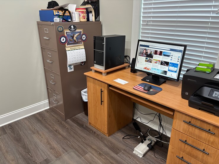 #200-•-contents-of-office-image-1