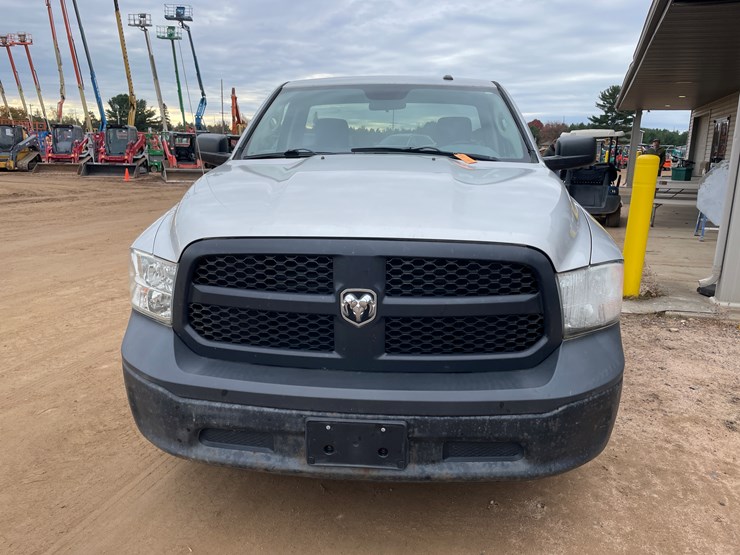 2013-dodge-ram-1500-image-2