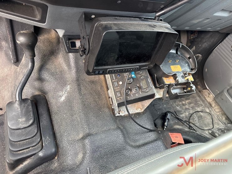 2016-ford-f550-xl-image-42