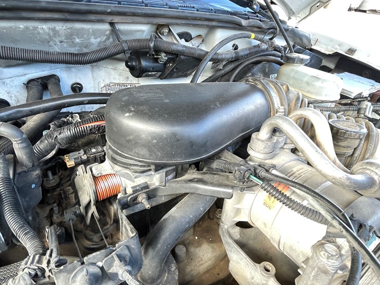 2002-chevrolet-s10-image-79