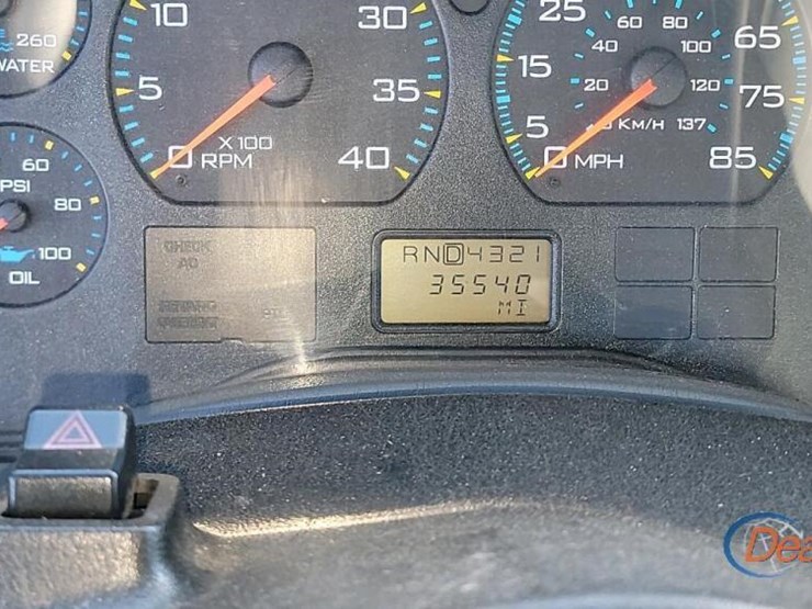 2005-international-durastar-4300-image-22