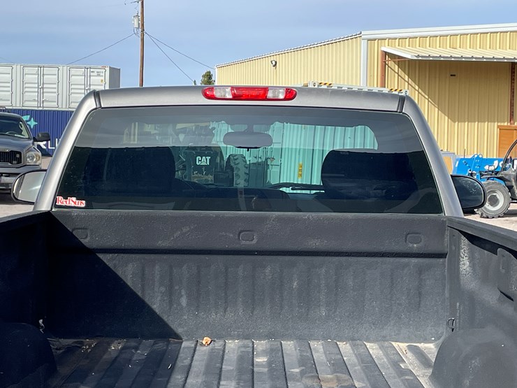 #104-•-2012-chevy-silverado-(salvaged-nm-title)-image-31