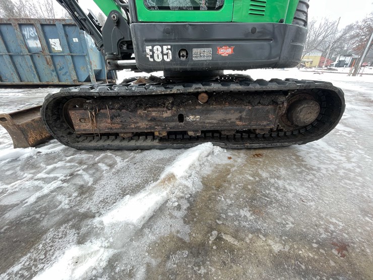 2014-bobcat-e85-image-48