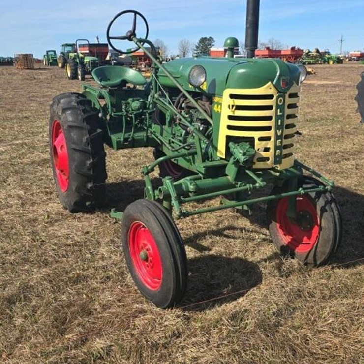 1957 OLIVER SUPER 44