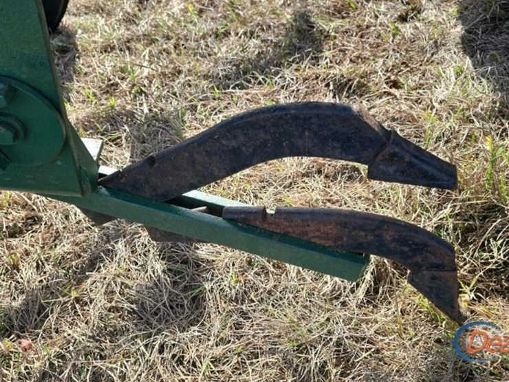 1957-oliver-super-44-image-22