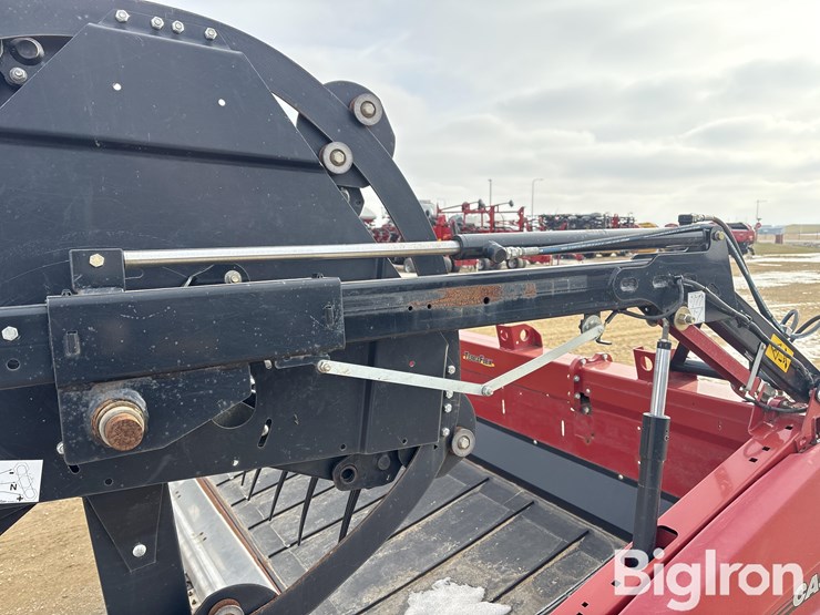 2022-case-ih-3162-image-10