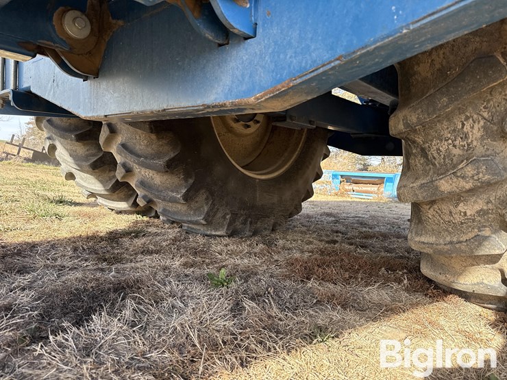 2010-kinze-1050-image-19