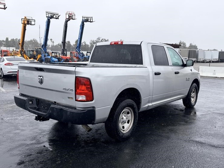 2018-dodge-ram-1500-image-3