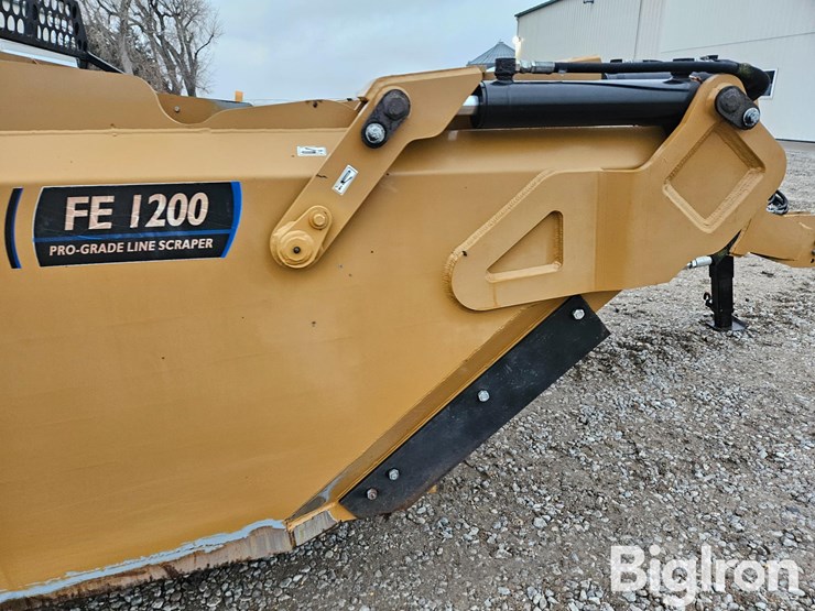 2013-strobel-fe1200-12-yard-pull-type-forced-ejection-scraper-image-13