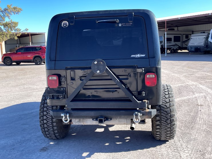 1995-jeep-wrangler-image-7