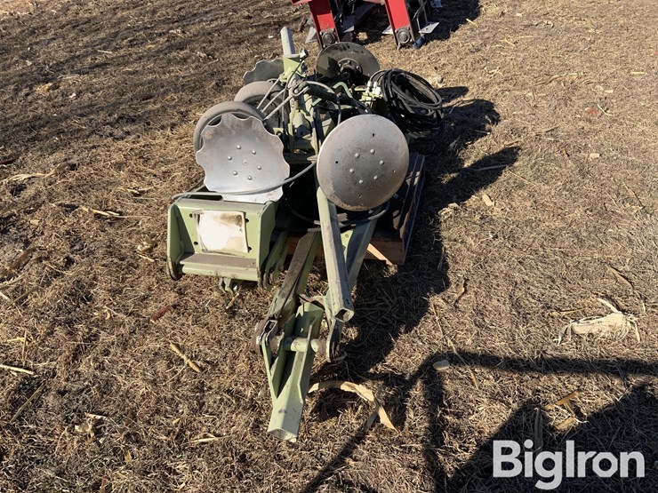 orthman-hydraulic-side-markers-image-8