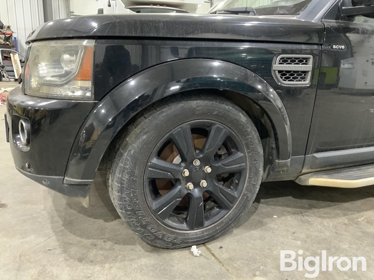 2016-land-rover-lr4-image-13