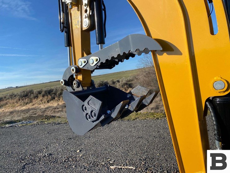 2025-sdlanch-sdle20-mini-excavator-image-16