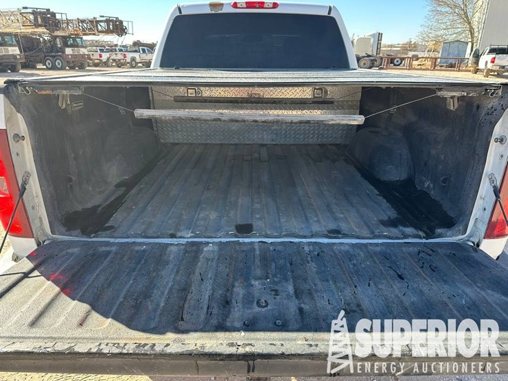 2013-chevrolet-2500-image-6