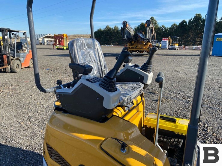 2025-sdlanch-sdle20-mini-excavator-image-11