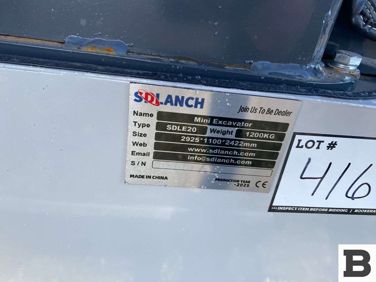 2025-sdlanch-sdle20-mini-excavator-image-13