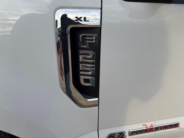 2018-ford-f250-xl-image-6