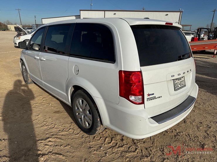 2018-dodge-grand-caravan-image-3