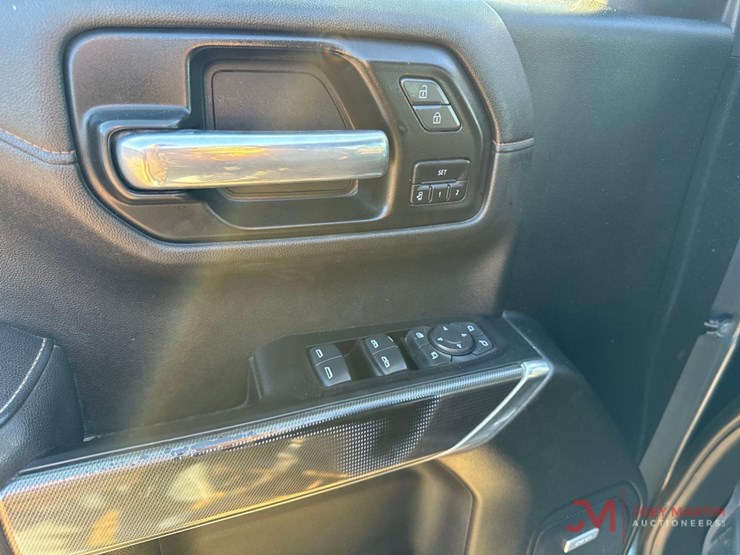 2021-gmc-1500-image-15