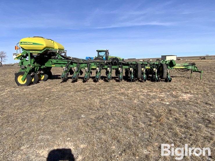 2010-john-deere-1770nt-ccs-image-4