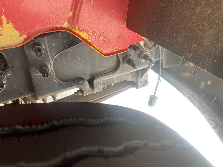 #302-•-2009-mack-gu713-semi-tractor-(has-wi-title)-(mosinee,-wi)-image-33