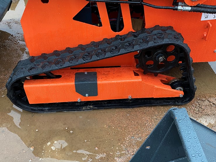 #152-•-2025-land-hero-mini-skid-steer-loader-(mosinee,-wi)-image-9