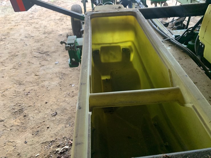 john-deere-1725-image-16