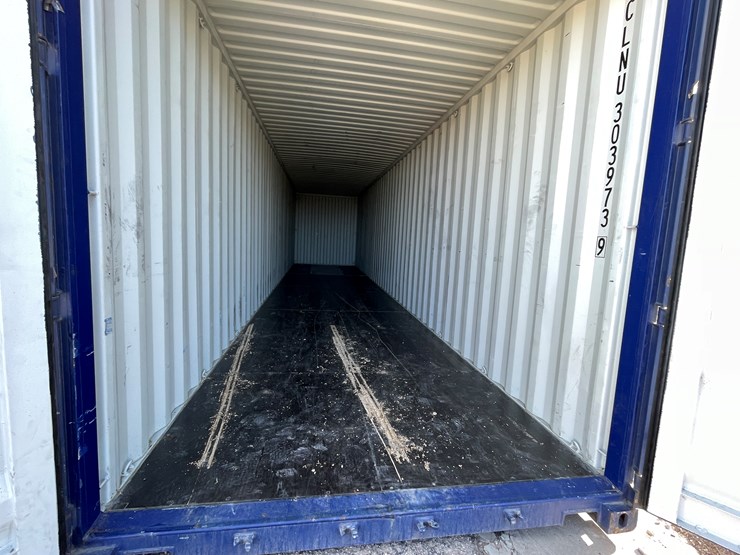 #200a-•-40'-container-image-27