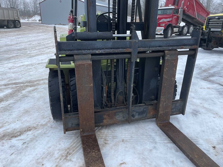 #112-•-clark-lp-forklift-(denmark,-wi)-image-12