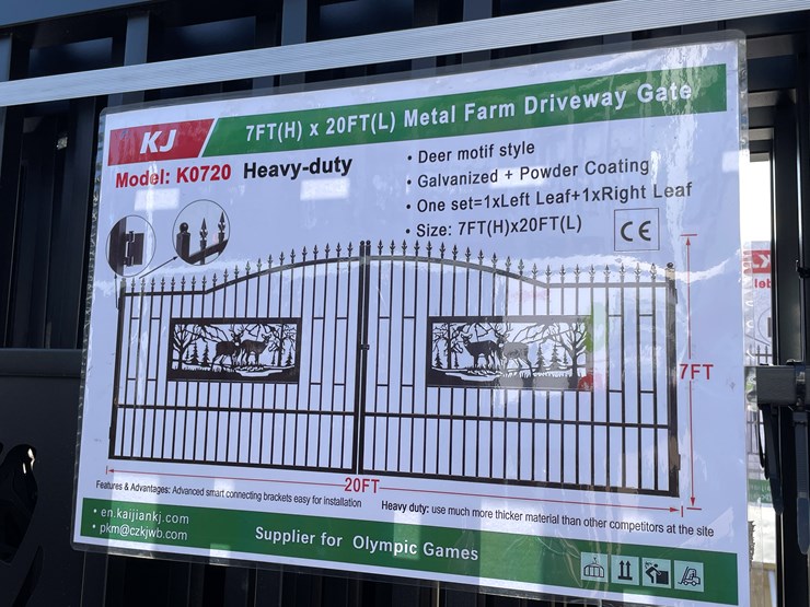 #3856-•-deer-motif-style-driveway-gates-image-1