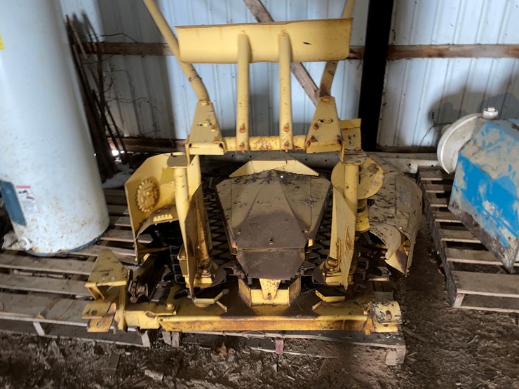 new-holland-900-image-27