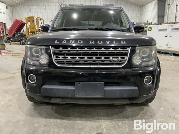 2016-land-rover-lr4-image-2