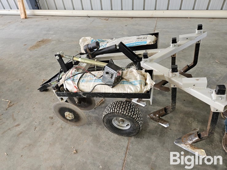 kunz-till-ease-lawn-chisel-plow-image-13