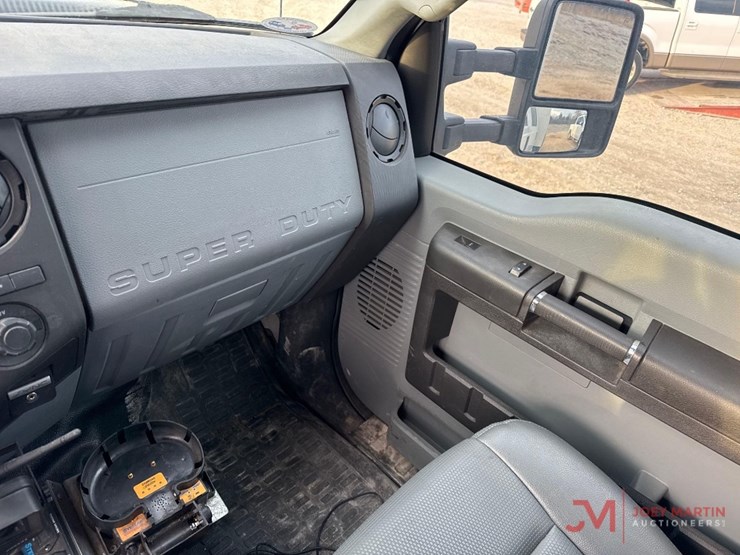 2016-ford-f550-xl-image-41