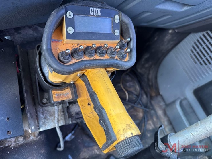 2016-ford-f550-xl-image-44