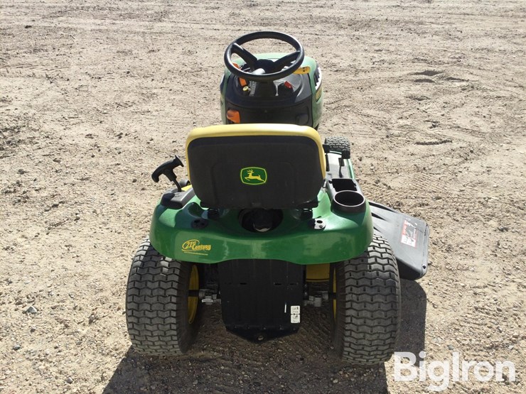 2018-john-deere-e110-image-6