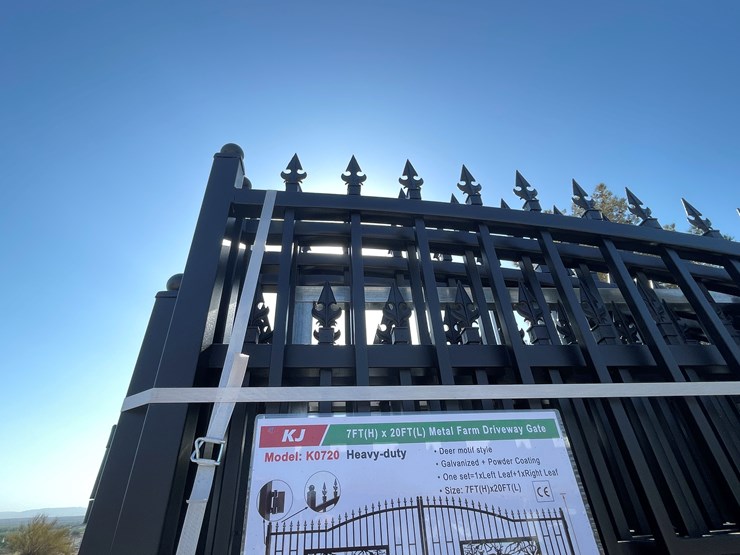 #3860-•-deer-motif-style-driveway-gates-image-3