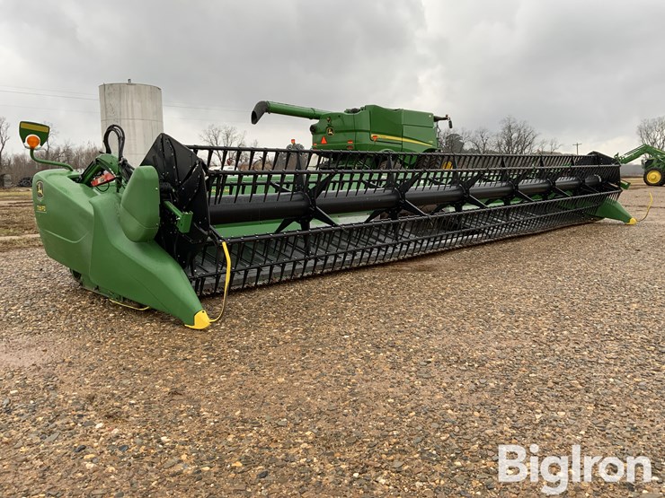 2021-john-deere-735fd-image-3