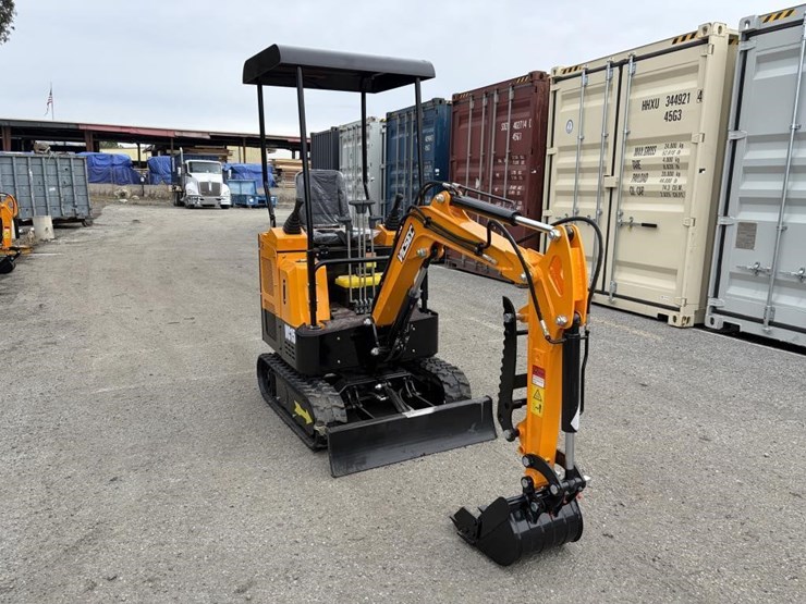 2025-vicsec-vc15-excavator-image-2