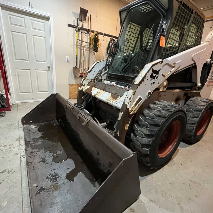 #102 • Bobcat Skid Steer (Oshkosh, WI)