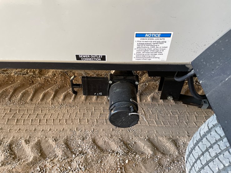 #149-•-2024-r-pod-trailer-(nm-title)-image-30