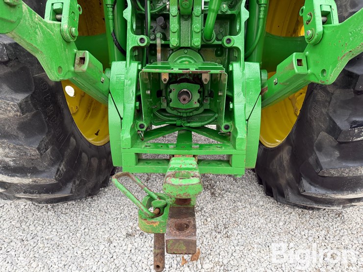 2001-john-deere-8210-image-9